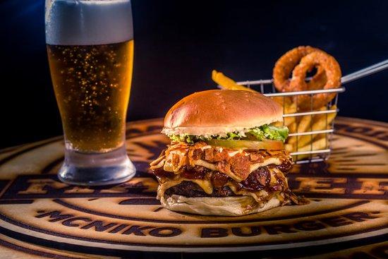 Mcniko Burger Wings